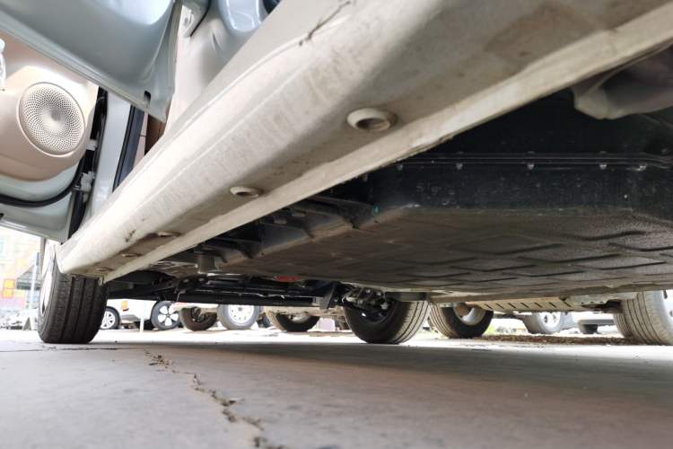 Used Wuling Hongguang MINIEV 2025 Four-Door Version Advanced Edition Left Side Sill