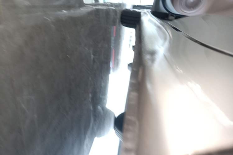 Used Wuling Hongguang MINIEV 2025 Four-Door Version Advanced Edition Left Side Sill