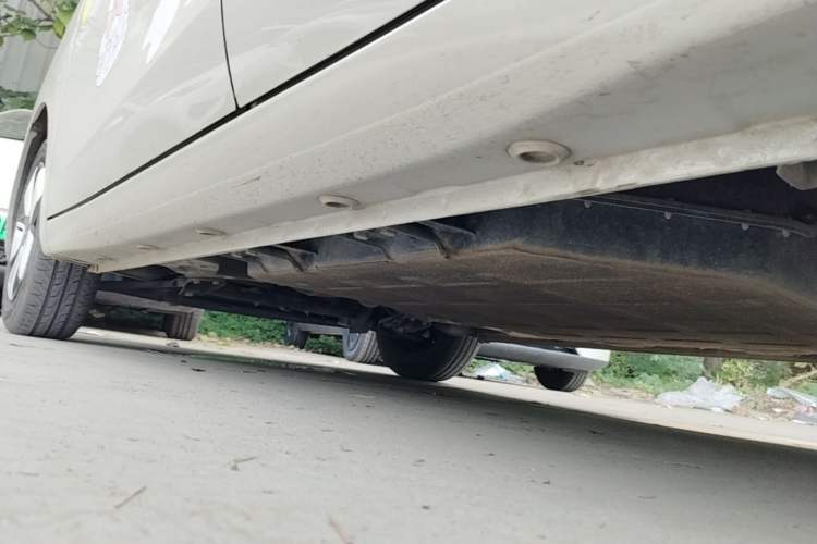 Used Wuling Hongguang MINIEV 2025 Four-Door Version Advanced Edition Left Side Sill