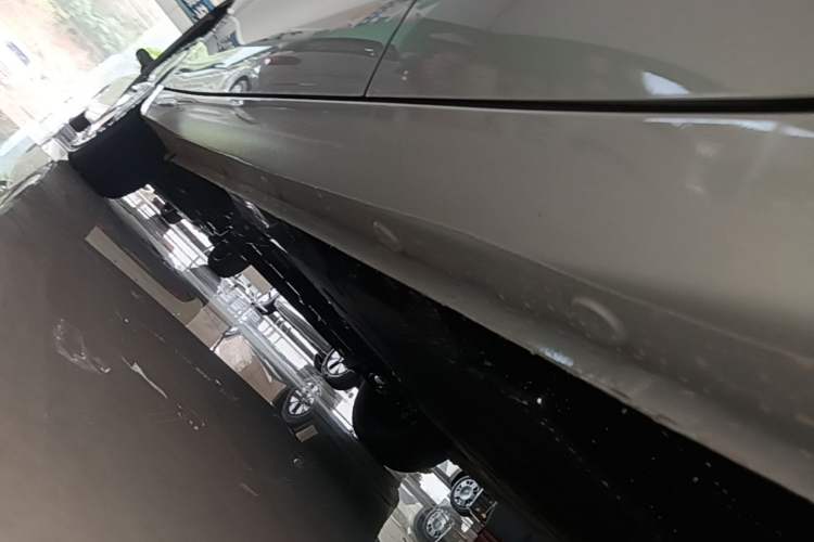 Used Wuling Hongguang MINIEV 2025 Four-Door Version Advanced Edition Left Side Sill