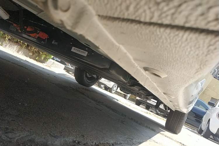 Used Wuling Hongguang MINIEV 2025 Four-Door Version Advanced Edition Left Side Sill