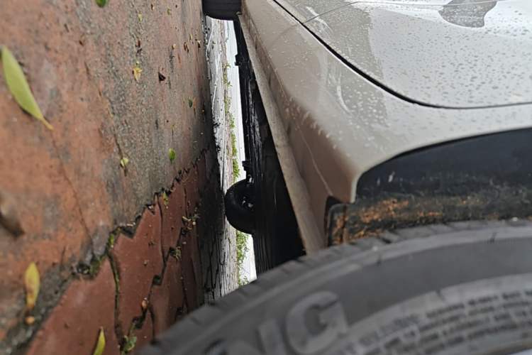 Used Wuling Hongguang MINIEV 2025 Four-Door Version Advanced Edition Left Side Sill