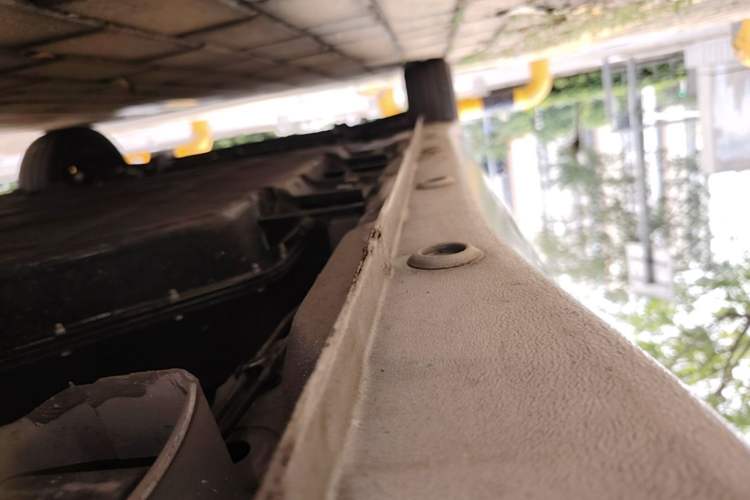 Used Wuling Hongguang MINIEV 2025 Four-Door Version Premium Edition Left Side Sill