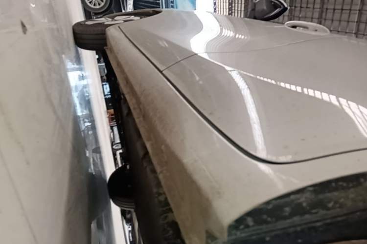 Used Wuling Hongguang MINIEV 2025 Four-Door Version Zhenxiang+ Edition Left Side Sill