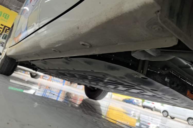 Used Wuling Hongguang MINIEV 2025 Four-Door Version Zhenxiang+ Edition Left Side Sill