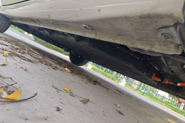 Used Wuling Hongguang MINIEV 2025 Four-Door Version Advanced Edition Left Side Sill