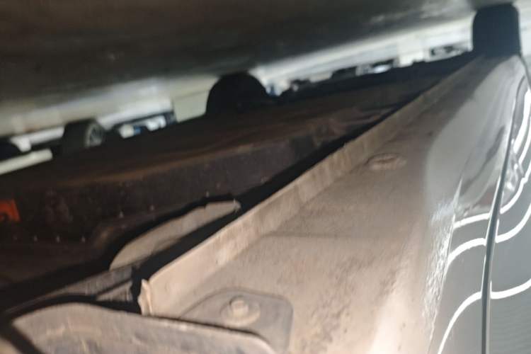 Used Wuling Hongguang MINIEV 2025 Four-Door Version Advanced Edition Left Side Sill