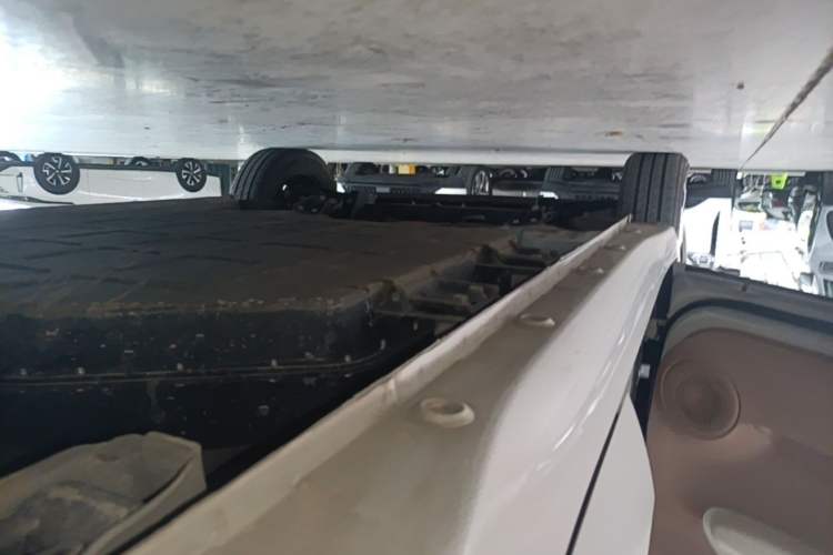 Used Wuling Hongguang MINIEV 2025 Four-Door Version Advanced Edition Left Side Sill