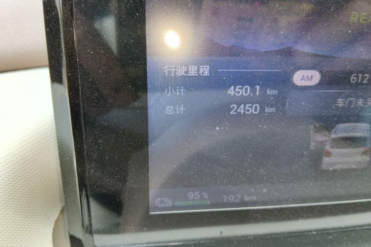 Used Wuling Hongguang MINIEV 2025 Four-Door Version Advanced Edition Odometer Close Up