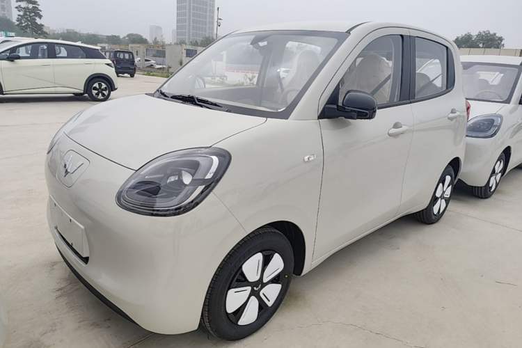 Used Wuling Hongguang MINIEV 2025 Four-Door Version Advanced Edition Guazi used car, China used car export, Used car for sale, Used  cars, Cheapest cars for sale