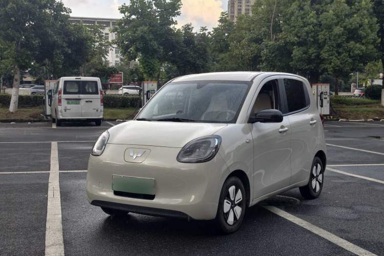 Gebrauchter Wuling Hongguang MINIEV 2025 Four-Door Version Advanced Edition Guazi used car, China used car export, Used car for sale, Used  cars, Cheapest cars for sale