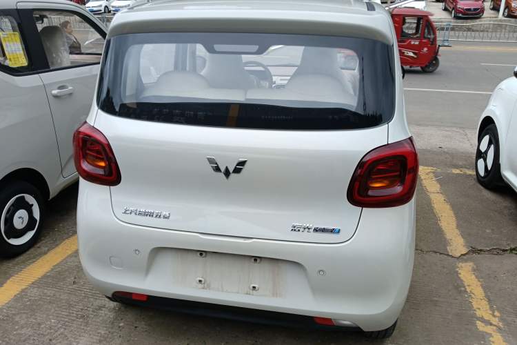 Used Wuling Hongguang MINIEV 2025 Four-Door Version Advanced Edition Rear
