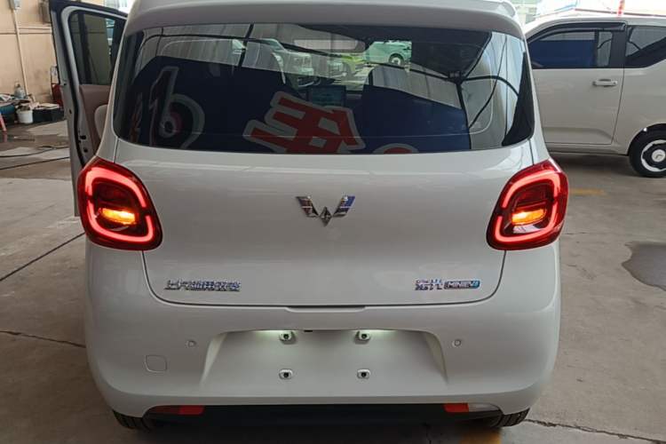 Used Wuling Hongguang MINIEV 2025 Four-Door Version Advanced Edition Rear