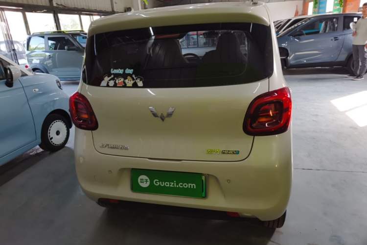 Used Wuling Hongguang MINIEV 2025 Four-Door Version Advanced Edition Rear