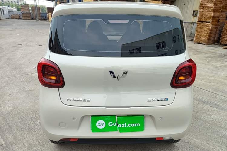 Used Wuling Hongguang MINIEV 2025 Four-Door Version Advanced Edition Rear