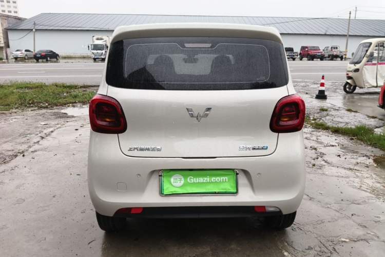 Used Wuling Hongguang MINIEV 2025 Four-Door Version Advanced Edition Rear