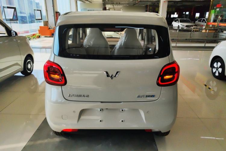 Used Wuling Hongguang MINIEV 2025 Four-Door Version Advanced Edition Rear