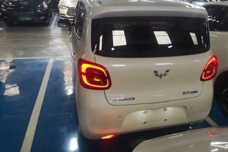 Used Wuling Hongguang MINIEV 2025 Four-Door Version Advanced Edition Rear