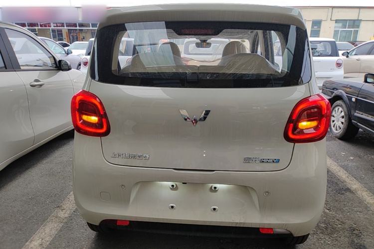 Used Wuling Hongguang MINIEV 2025 Four-Door Version Advanced Edition Rear