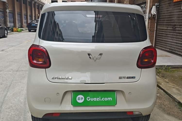 Used Wuling Hongguang MINIEV 2025 Four-Door Version Advanced Edition Rear