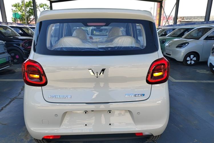 Used Wuling Hongguang MINIEV 2025 Four-Door Version Advanced Edition Rear