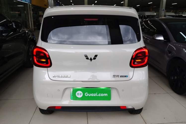 Used Wuling Hongguang MINIEV 2025 Four-Door Version Advanced Edition Rear