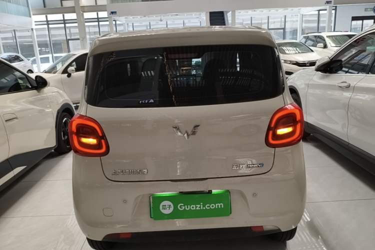 Used Wuling Hongguang MINIEV 2025 Four-Door Version Advanced Edition Rear