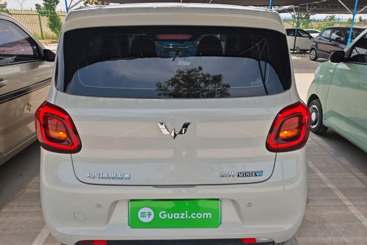 Used Wuling Hongguang MINIEV 2025 Four-Door Version Advanced Edition Rear