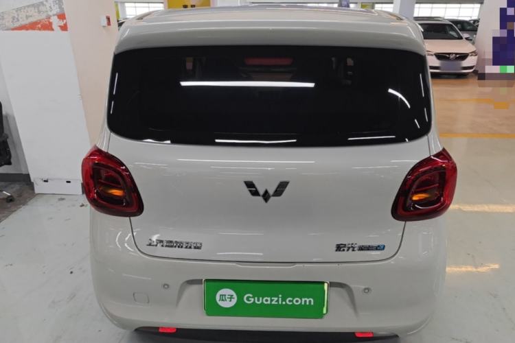 Used Wuling Hongguang MINIEV 2025 Four-Door Version Advanced Edition Rear