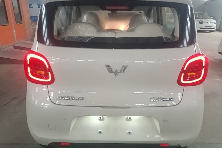 Used Wuling Hongguang MINIEV 2025 Four-Door Version Advanced Edition Rear