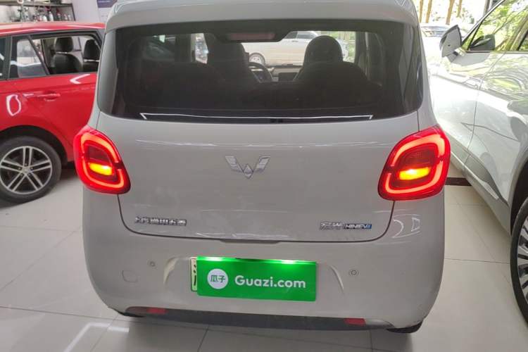 Used Wuling Hongguang MINIEV 2025 Four-Door Version Advanced Edition Rear