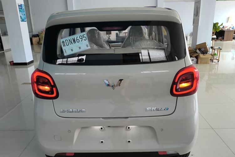 Used Wuling Hongguang MINIEV 2025 Four-Door Version Advanced Edition Rear