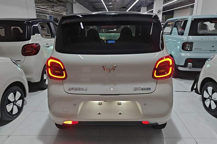 Used Wuling Hongguang MINIEV 2025 Four-Door Version Zhenxiang+ Edition Rear
