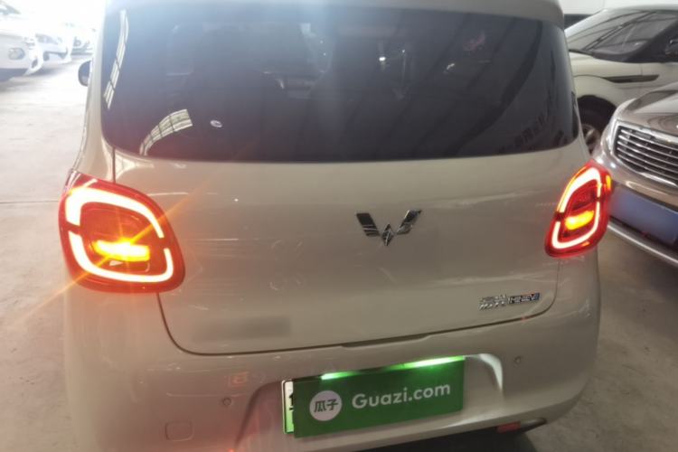 Used Wuling Hongguang MINIEV 2025 Four-Door Version Advanced Edition Rear