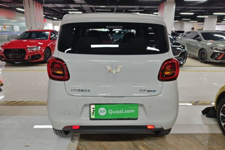 Used Wuling Hongguang MINIEV 2025 Four-Door Version Advanced Edition Rear
