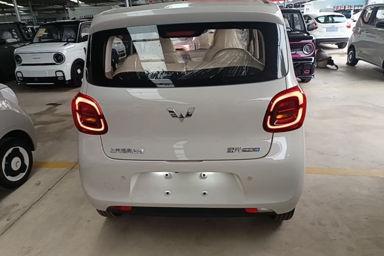 Used Wuling Hongguang MINIEV 2025 Four-Door Version Advanced Edition Rear