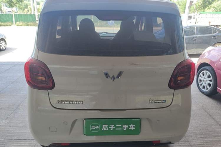 Used Wuling Hongguang MINIEV 2025 Four-Door Version Advanced Edition Rear