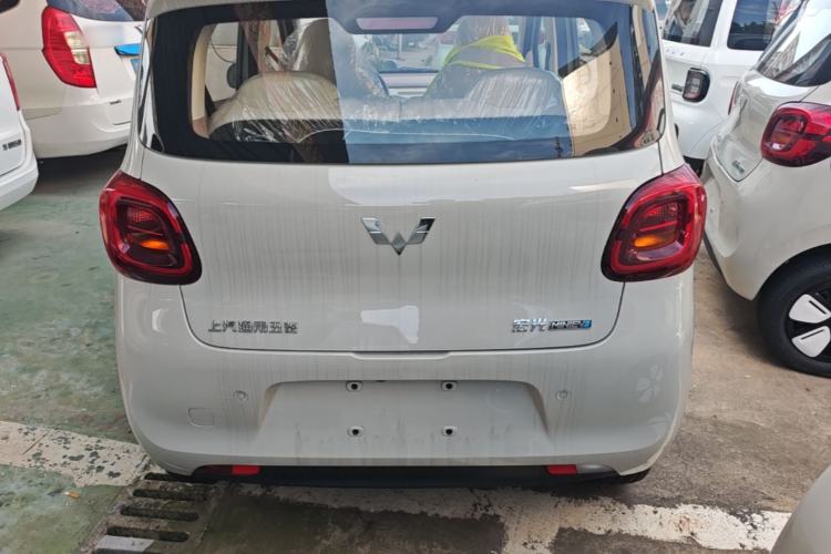 Used Wuling Hongguang MINIEV 2025 Four-Door Version Advanced Edition Rear