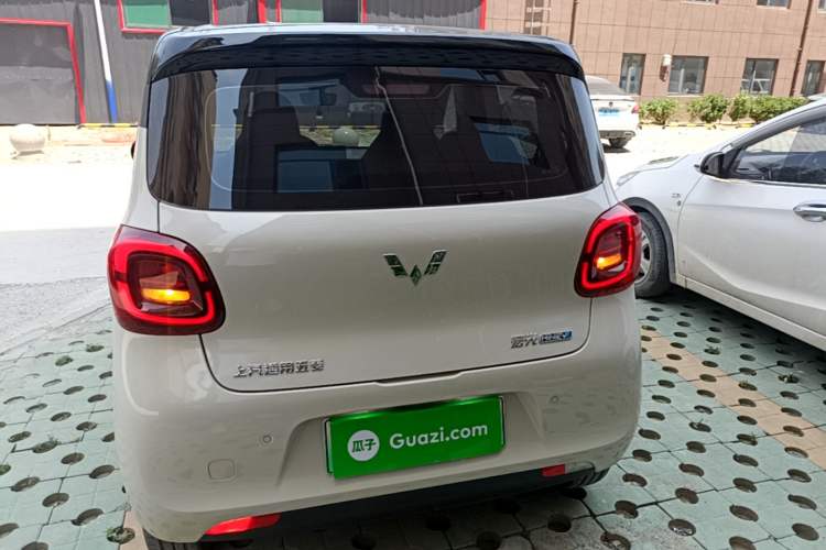 Used Wuling Hongguang MINIEV 2025 Four-Door Version Premium Edition Rear