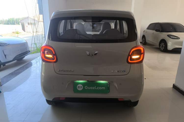 Used Wuling Hongguang MINIEV 2025 Four-Door Version Advanced Edition Rear