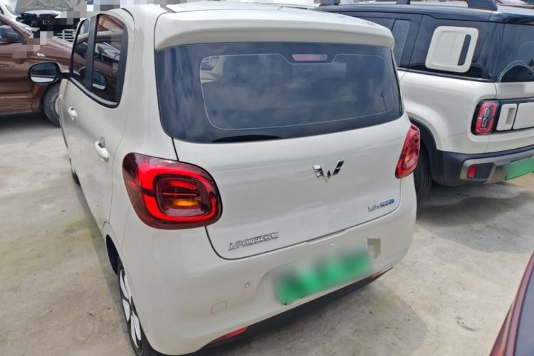 Used Wuling Hongguang MINIEV 2025 Four-Door Version Advanced Edition Rear