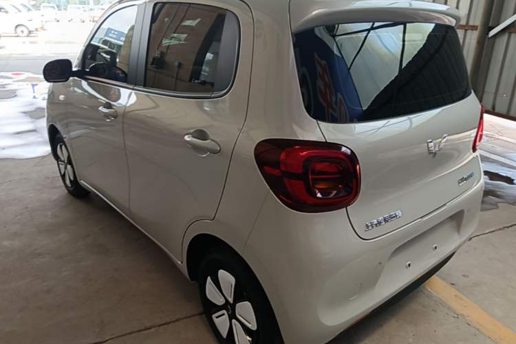 Used Wuling Hongguang MINIEV 2025 Four-Door Version Advanced Edition Rear Left 45 Deg