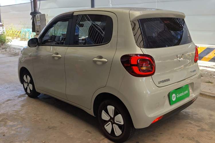 Used Wuling Hongguang MINIEV 2025 Four-Door Version Advanced Edition Rear Left 45 Deg