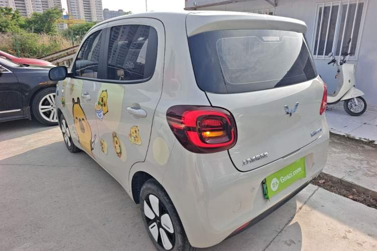 Used Wuling Hongguang MINIEV 2025 Four-Door Version Premium Edition Rear Left 45 Deg