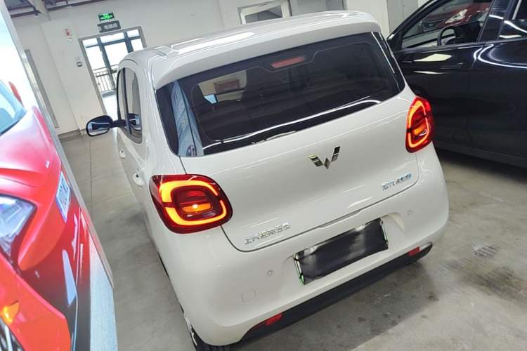 Used Wuling Hongguang MINIEV 2025 Four-Door Version Advanced Edition Rear Left 45 Deg