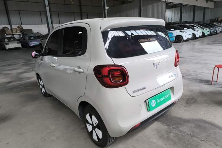 Used Wuling Hongguang MINIEV 2025 Four-Door Version Premium Edition Rear Left 45 Deg
