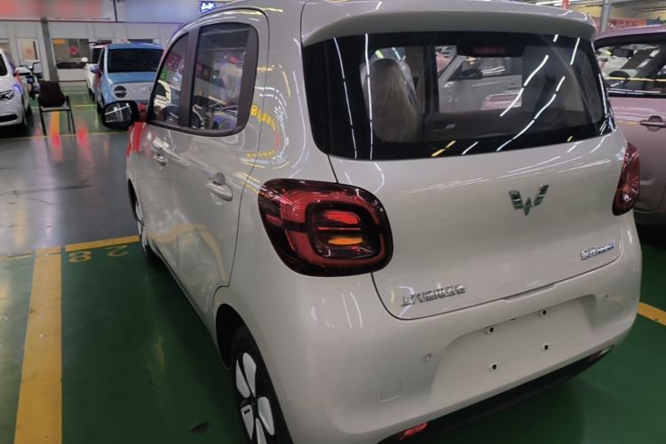 Used Wuling Hongguang MINIEV 2025 Four-Door Version Advanced Edition Rear Left 45 Deg