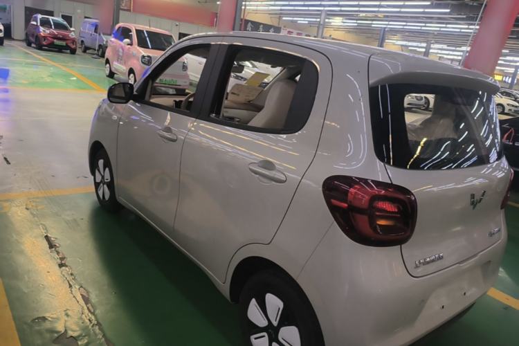 Used Wuling Hongguang MINIEV 2025 Four-Door Version Advanced Edition Rear Left 45 Deg