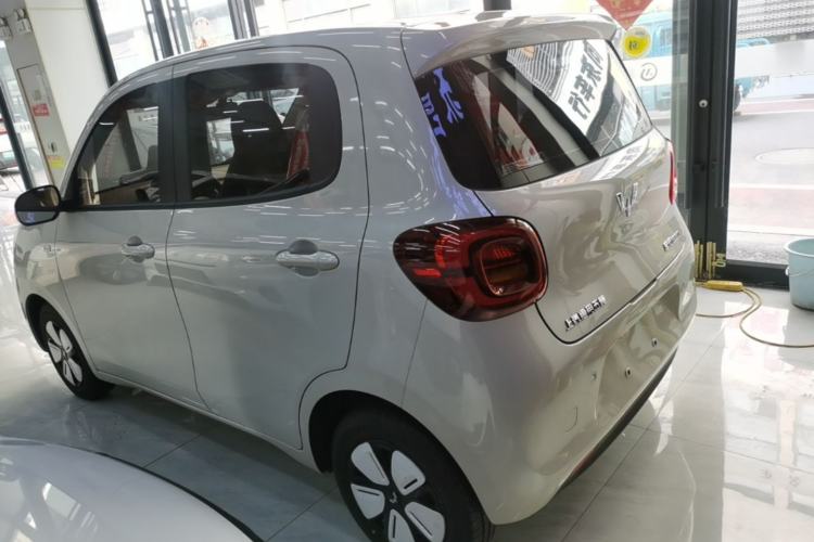 Used Wuling Hongguang MINIEV 2025 Four-Door Version Advanced Edition Rear Left 45 Deg