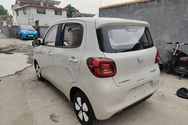 Used Wuling Hongguang MINIEV 2025 Four-Door Version Advanced Edition Rear Left 45 Deg